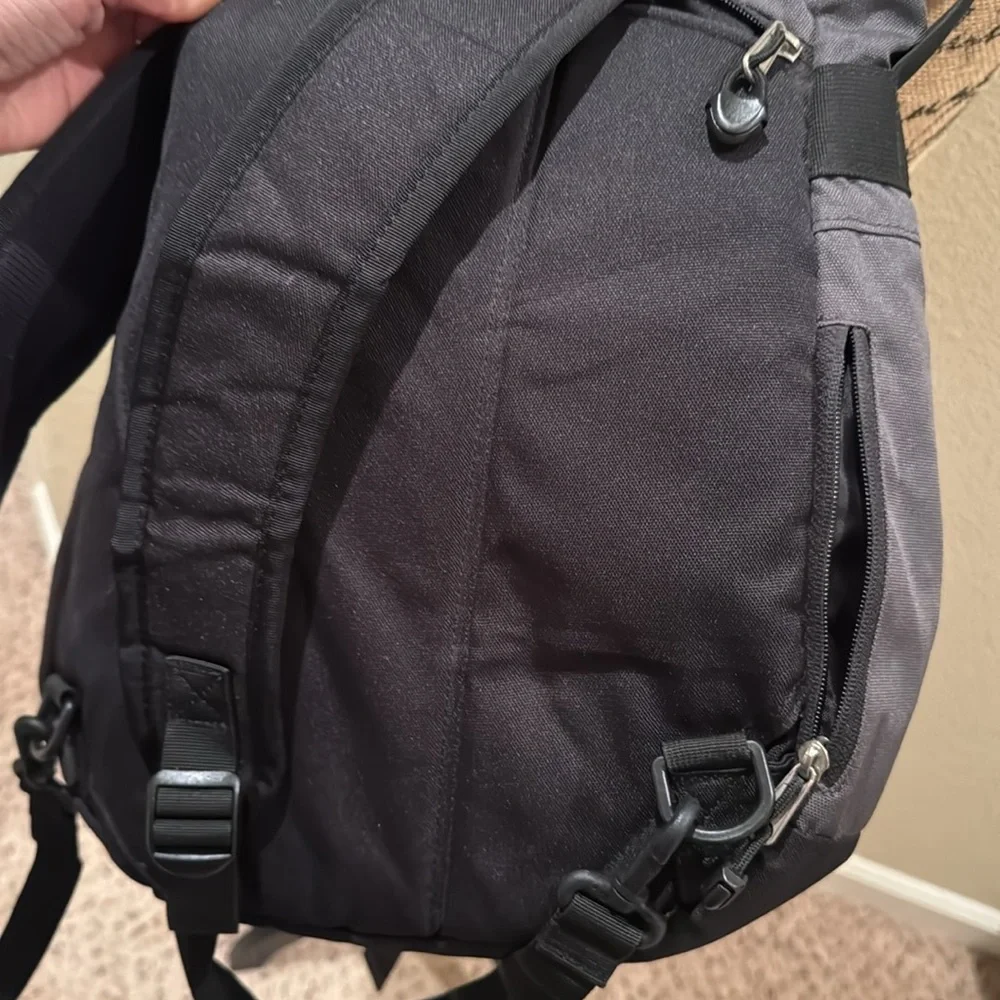 Eddie Bauer Mens Cross Body Messenger/Travel Bag Blue/Grey/black